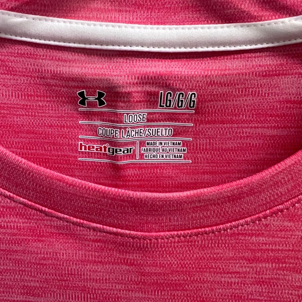 Women’s pinkish coral color Under Armour Heat Gear work out shirt. - Picture 3 of 6